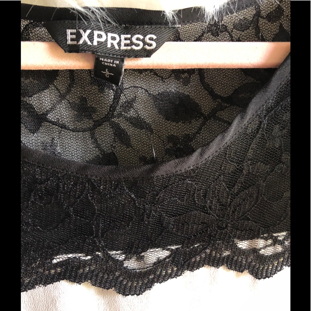 Lace top - Picture 3 of 3